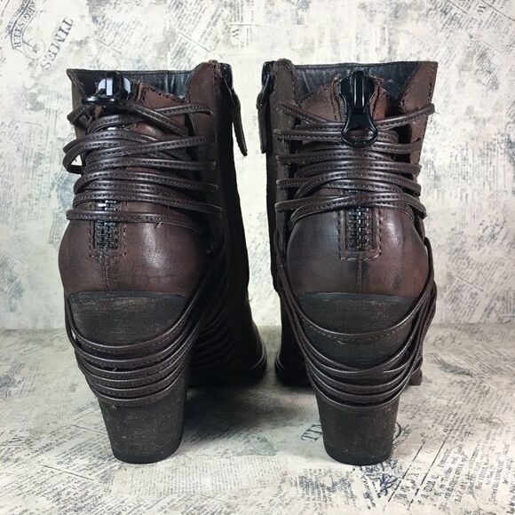 Dolce Vita Harvie Ankle bootie - Picture 5 of 15